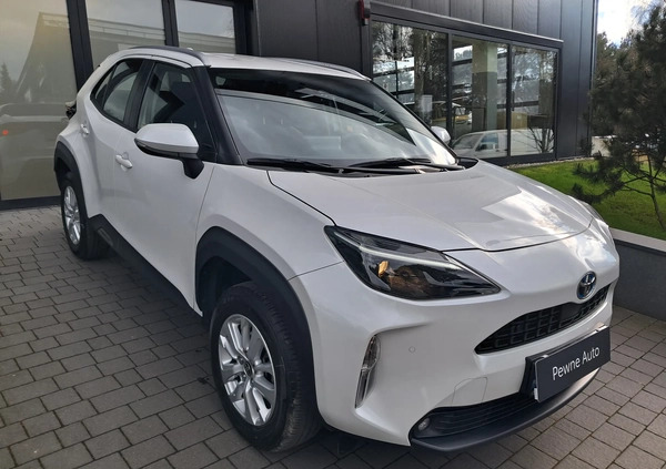 Toyota Yaris Cross cena 102900 przebieg: 52200, rok produkcji 2022 z Buk małe 22